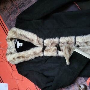 WHITE HOUSE BLACK MARKET JACKET FAUX LEATHER/FUR BEAUTIFUL PRE-OWNED CONDITION